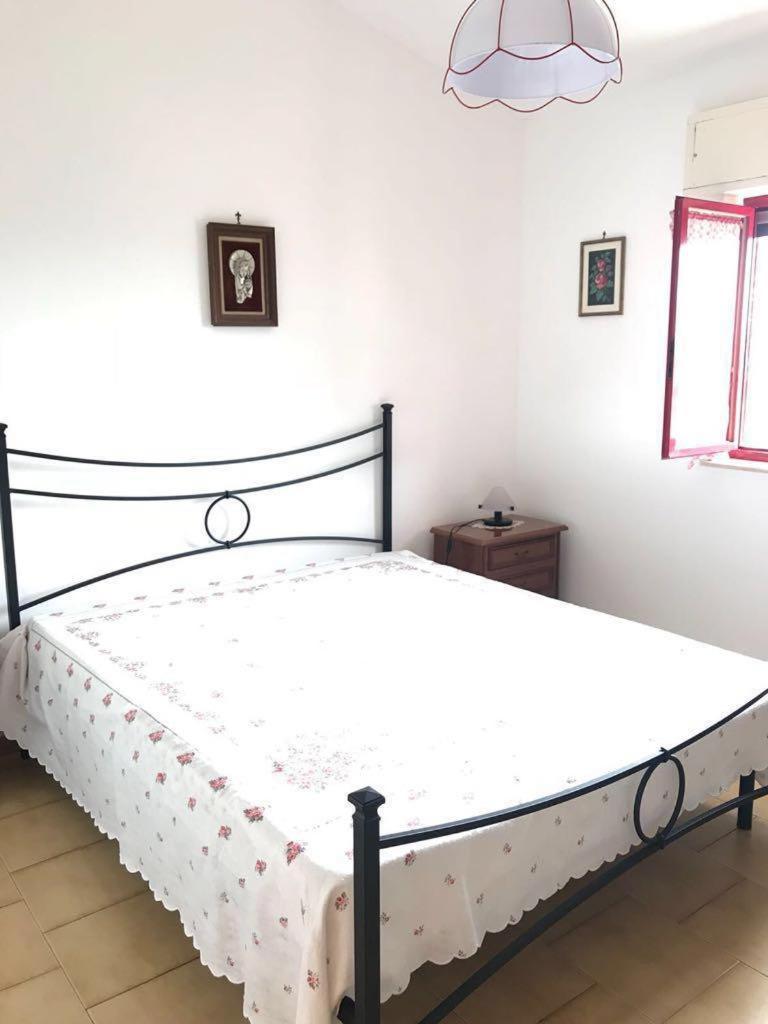 Appartamento Con Veranda Primo Piano Reitani ภายนอก รูปภาพ